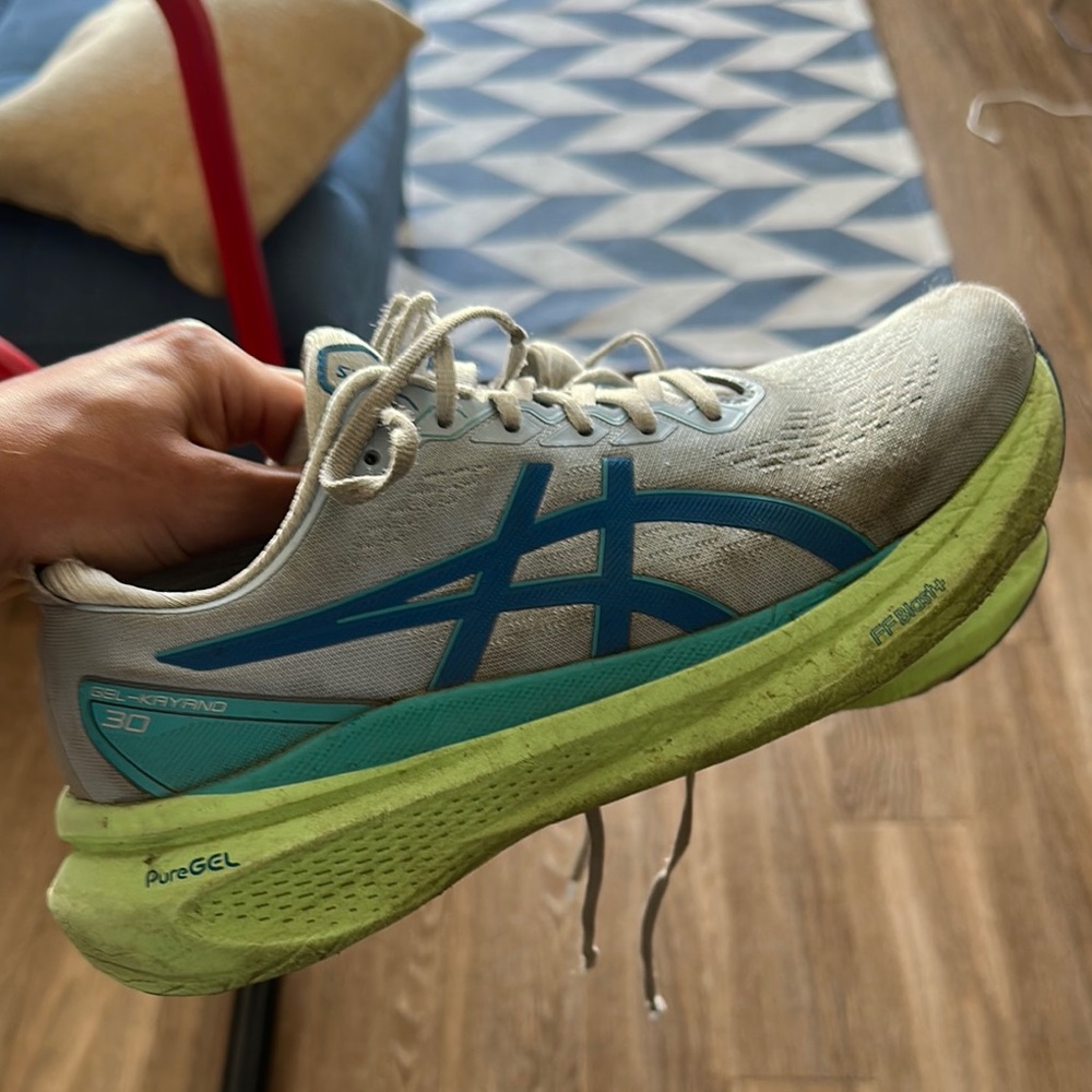 Asics Pure Gel Running Shoes Men’s 9